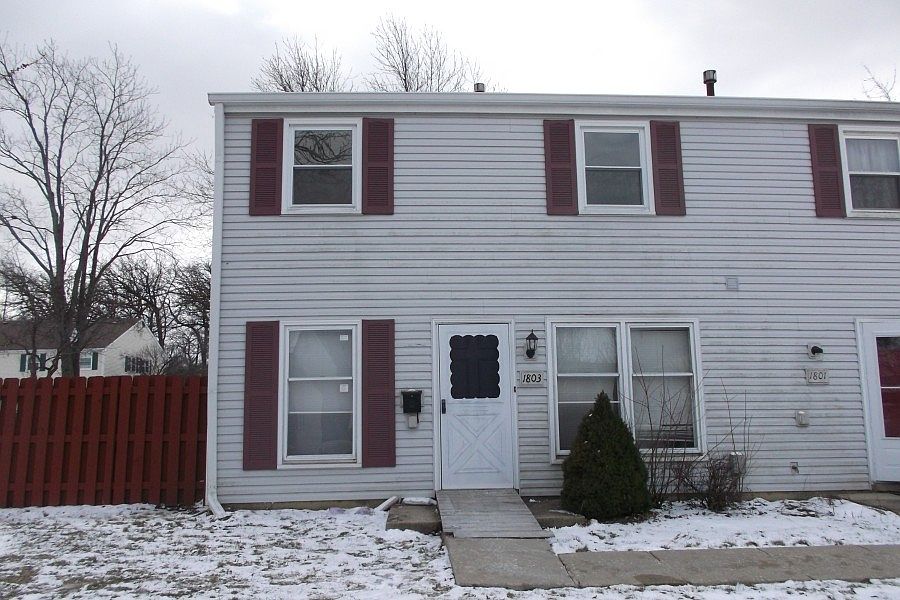 1st image of 1803 Jamestown Cir