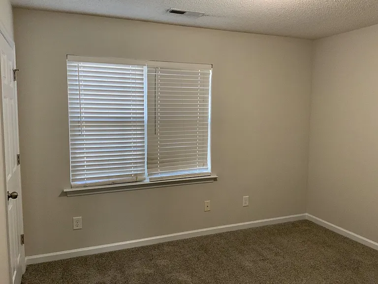 5008 Banister Loop — Photo 11