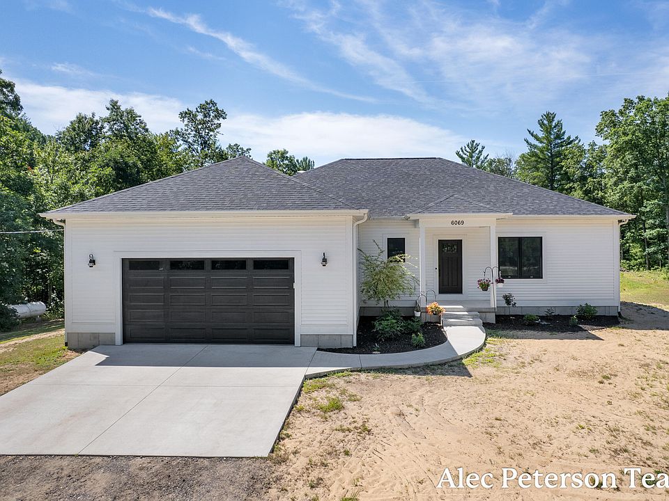 1st image of 6069 Ruthie Ln