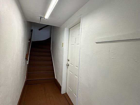 3rd image of 308 Bessemer Ave APT 1