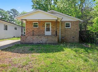 2809 Beechwood Dr, Durham, NC 27707