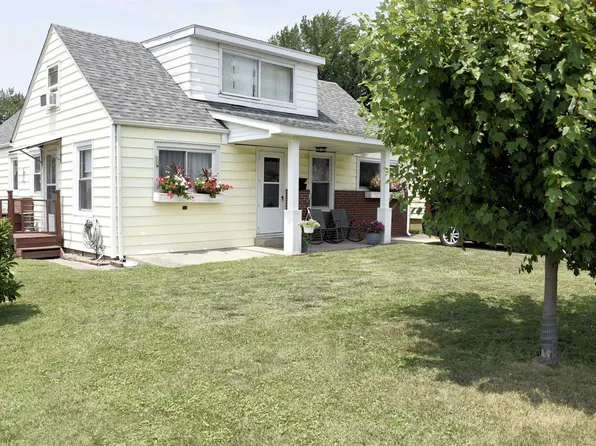 2021 N 21st St, Springfield, IL 62702