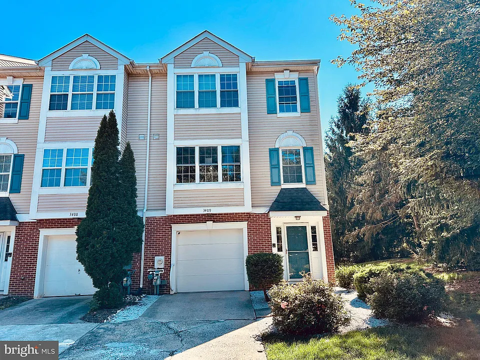 3409 Carriage Ct