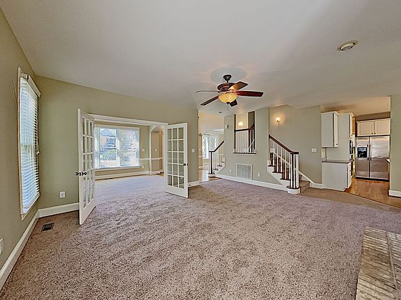 4th image of 10521 Penmarric Ct