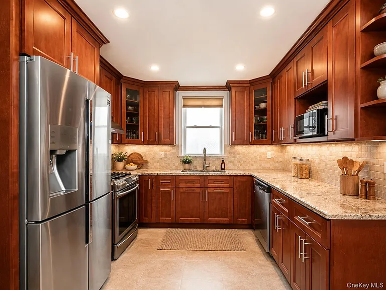 4532 Westminster Rd — Photo 7