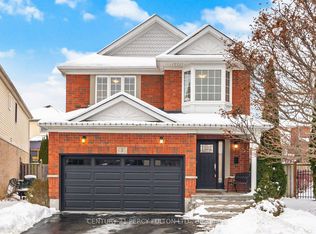 5 Waldron Ct, Ajax, ON L1T 4X2