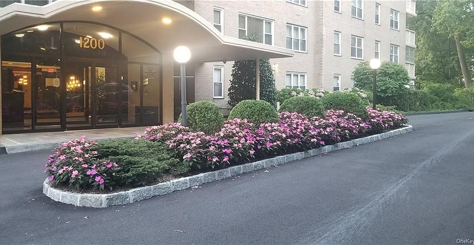 1st image of 1200 Midland Ave APT 11C