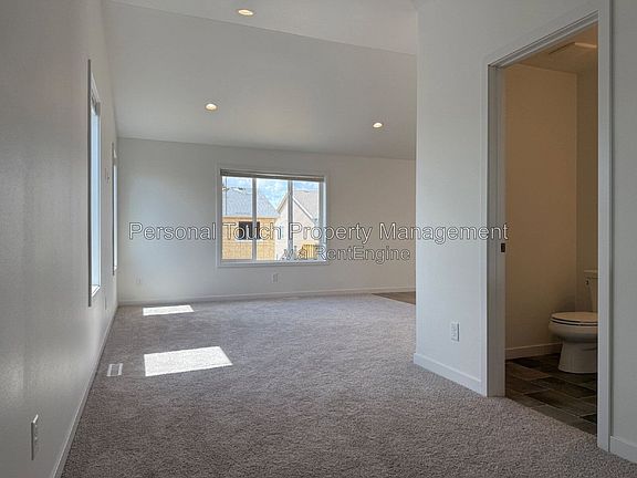 3rd image of 6767 32nd St S