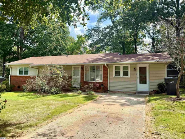 225 W Castle Dr, Greenville, SC 29605