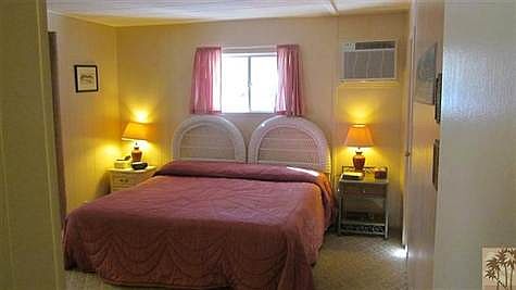 5th image of 5 Carmel Dr
