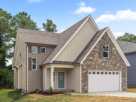 2nd image of 1844 Oakvale Dr