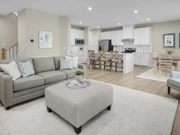 2294 Paddock Park, Pleasant View, TN 37146