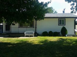 1508 E Laurel St, Garden City, KS 67846