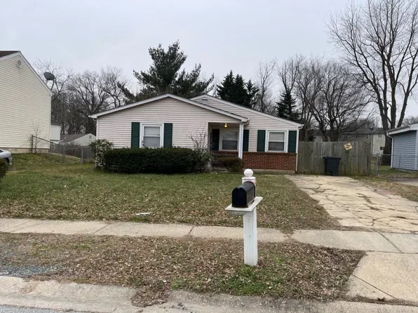 10 Three Rivers Dr, Newark, DE 19702