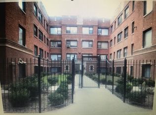 1957 E 73rd St, Chicago, IL 60649