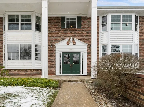 6980 Carriage Hill Dr APT 102, Brecksville, OH 44141