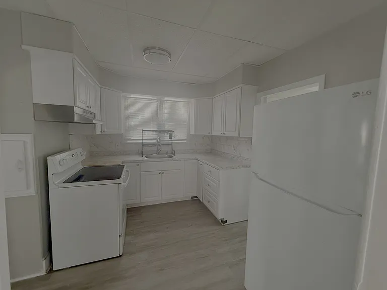 316 E Sheridan Ave — Photo 4