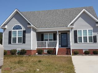 3124 Chesswood Ln, Winterville, NC 28590