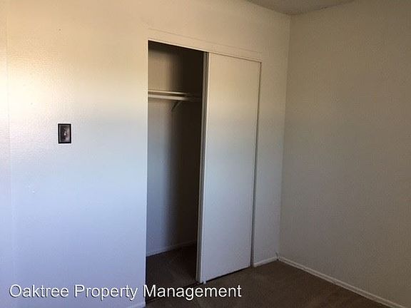 4th image of 295 W Park Row Ave APT 5