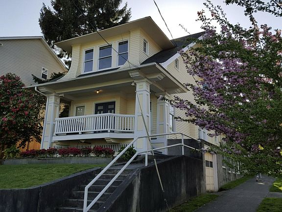 Exterior with Unit B front door