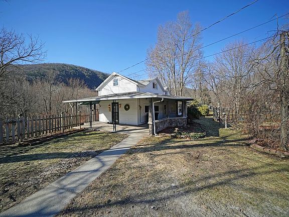 4th image of 30 W Cottage Dr