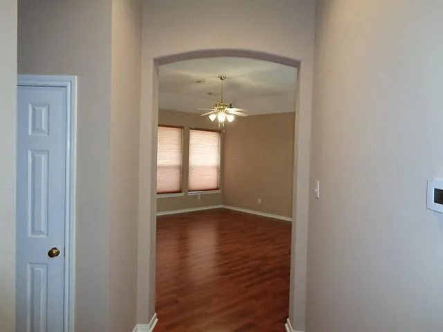 58 Parkway Pl — Photo 5