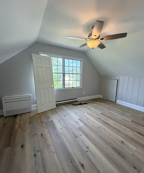 3650 Falls Rd — Photo 17