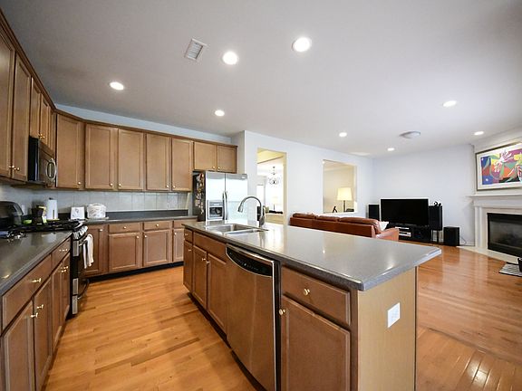 Beautiful open kitchen