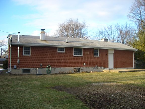 4th image of 806 Sequoia Ct
