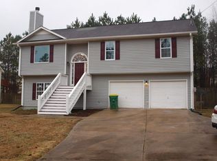 512 Wild Cherry Ct, Palmetto, GA 30268