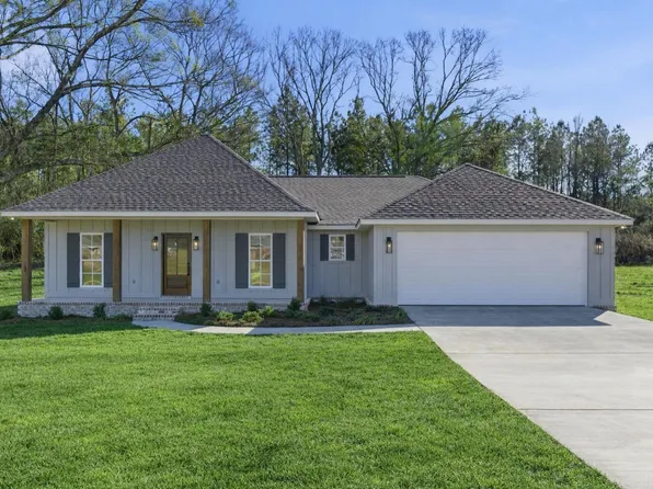 12 Kinsey Blvd, Sumrall, MS 39482