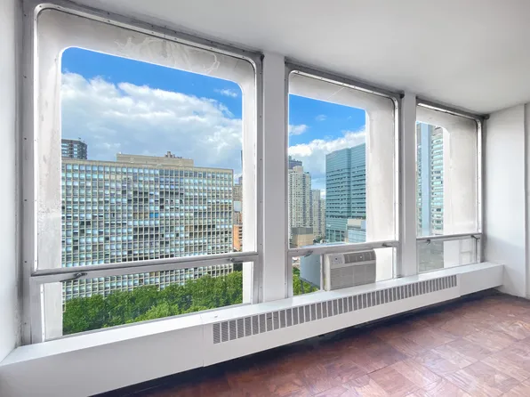 333 East 30th Street image 2 of 15