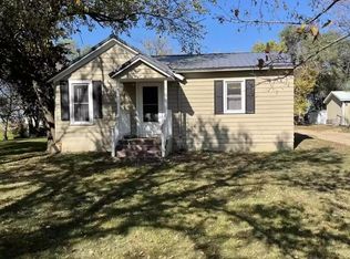 414 W Main St, Letcher, SD 57359