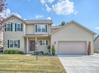 703 Orchard Dr, Mahomet, IL