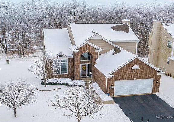 2nd image of 2382 Woodside Dr