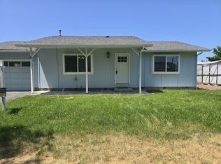 2368 Redwood Ave, Grants Pass, OR 97527