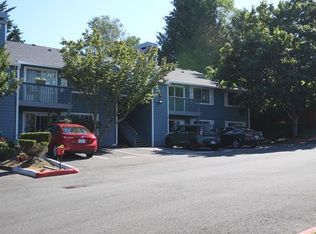16817 Larch Way UNIT D204, Lynnwood, WA 98037