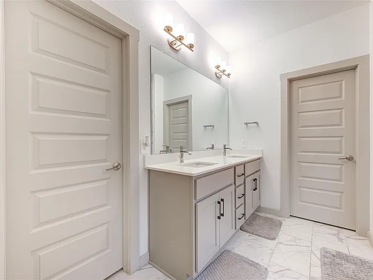 3306 Black Gore Creek Dr — Photo 20