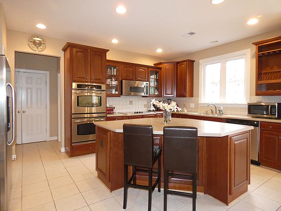 3rd image of 12036 Paper Birch Ln