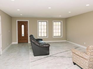 501 Henry St, Owensville, MO 65066