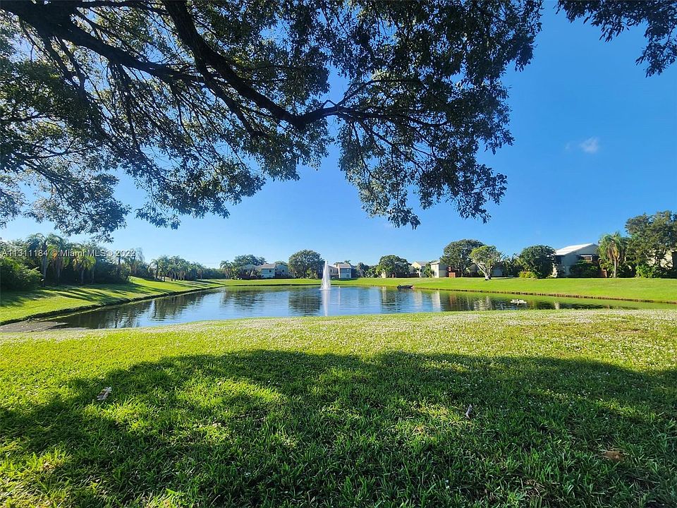 16 Crossings Cir APT B, Boynton Beach, FL 33435 | Zillow