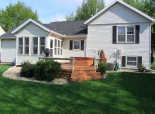 1705 Ebel Dr, Normal, IL 61761