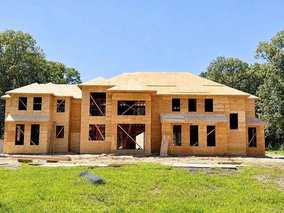 2nd image of 50 Cecilia Drive