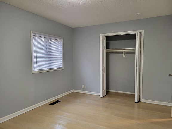 4th image of 7404 E 34th Pl
