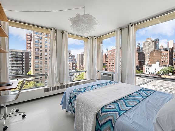 4th image of 333 E 30th St APT 9L