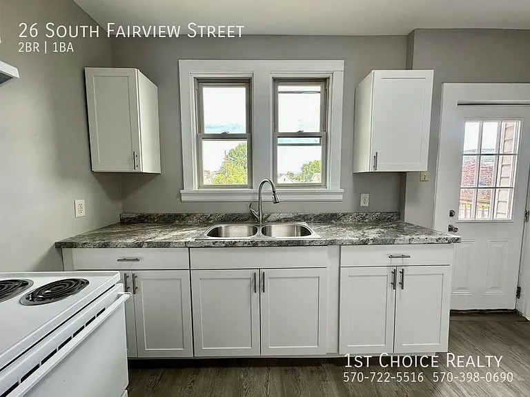 26 S Fairview St — Photo 4