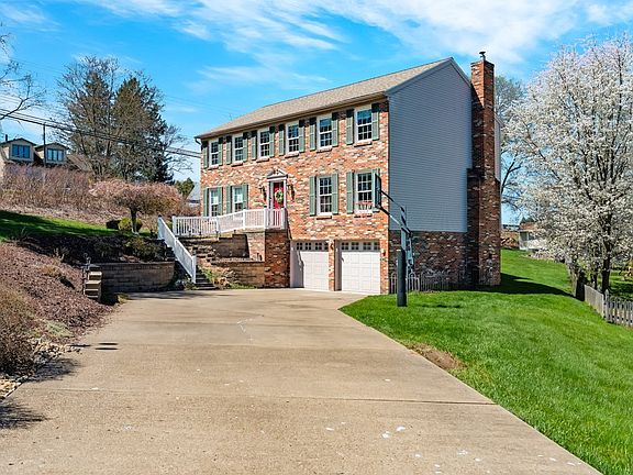 3rd image of 2531 Glenwood Dr