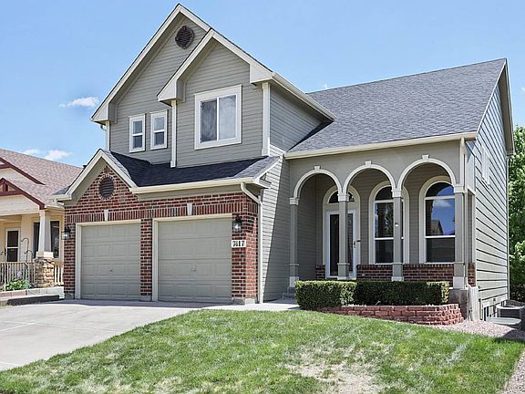 3rd image of 7417 Prythania Park Dr
