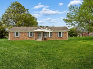 156 Napier Dr, Columbia, TN 38401