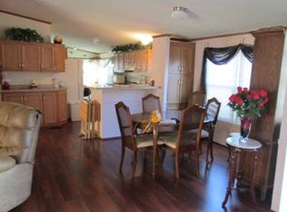 1234 Maplewood Dr, Lockport, NY 14094